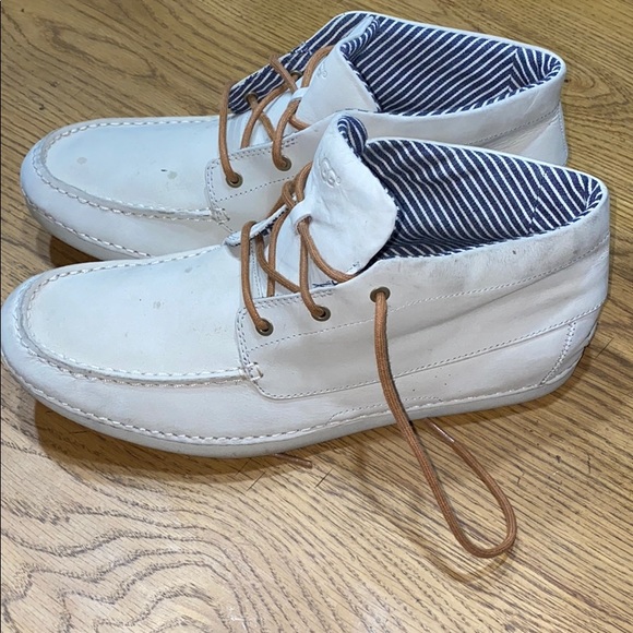 Men’s ugg shoes 👞 size 11 - Picture 3 of 8